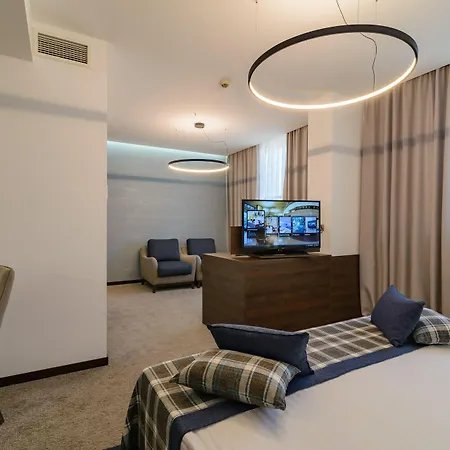 روسلين ديميات فندق