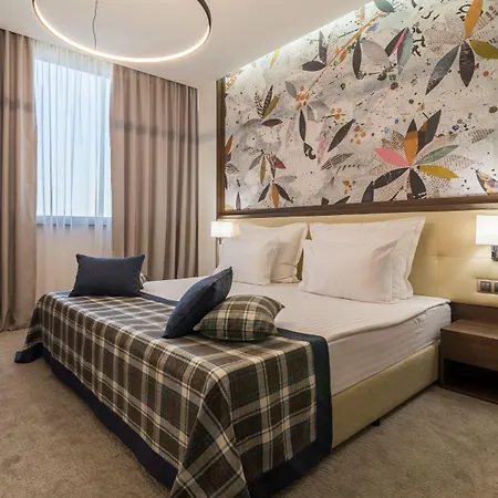 روسلين ديميات فندق فارنا