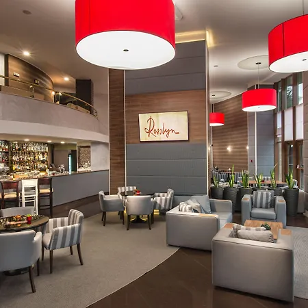 روسلين ديميات 4*