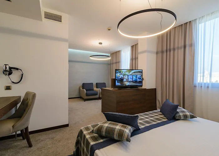 Rosslyn Dimyat Hotell