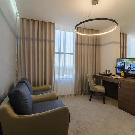 Rosslyn Dimyat Warna