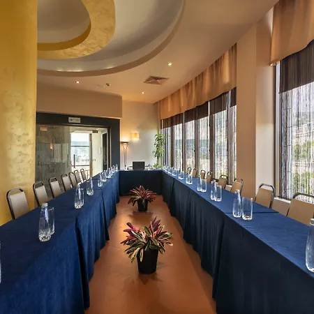 Rosslyn Dimyat Отель 4*