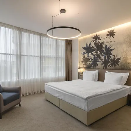 Готель Rosslyn Dimyat 4*