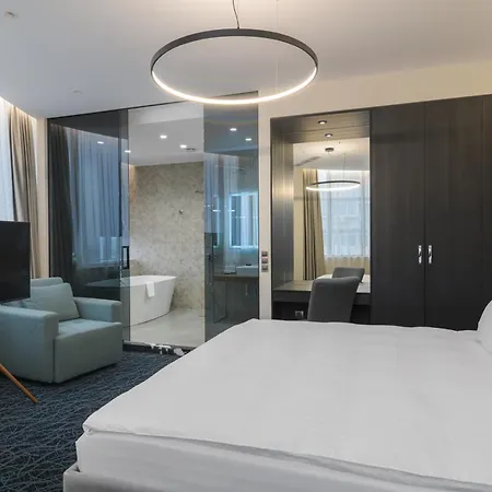 Rosslyn Dimyat Hotel