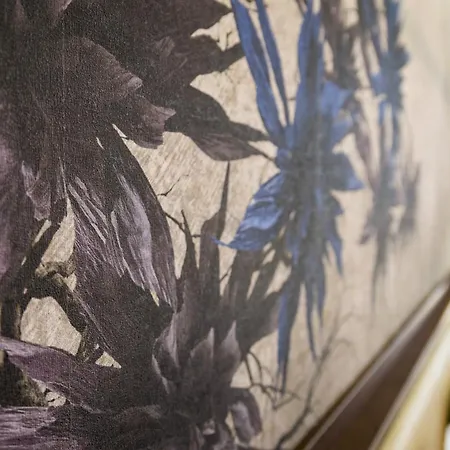 Rosslyn Dimyat Hotel Warna