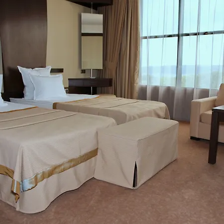 Готель Rosslyn Dimyat 4*